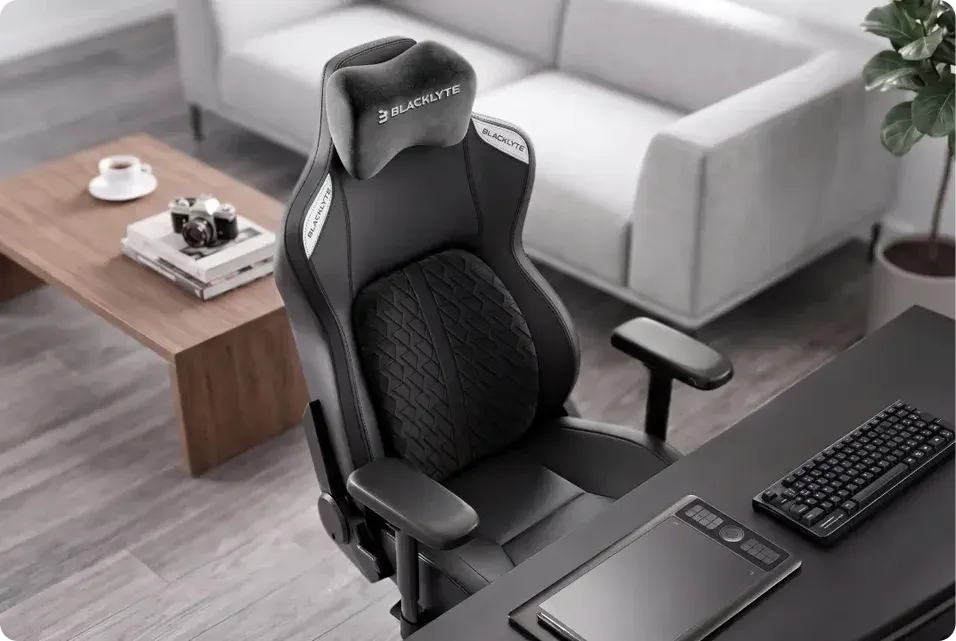Blacklyte — lumbar detail