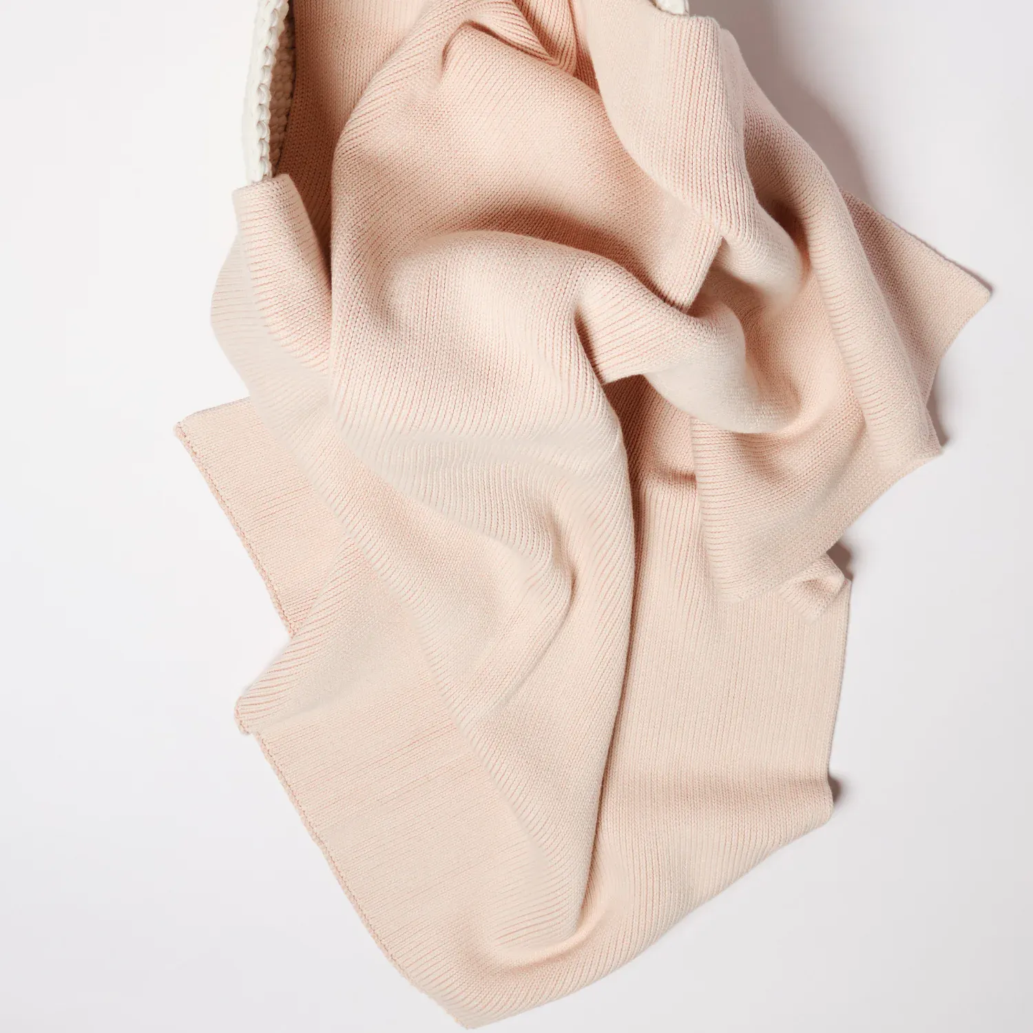Woven Woven — closeup 1